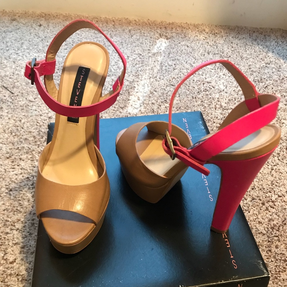 Steven Ravve Shoe